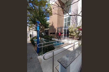 Apartamento à venda com 52m², 2 quartos e 1 vaga Apartamento à venda com 52m², 2 quartos e 1 vagaFachada