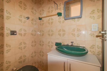 Apartamento à venda com 55m², 2 quartos e sem vaga Apartamento à venda com 55m², 2 quartos e sem vagaBanheiro