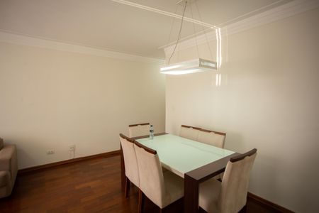 Apartamento à venda com 64m², 3 quartos e 1 vagaSala