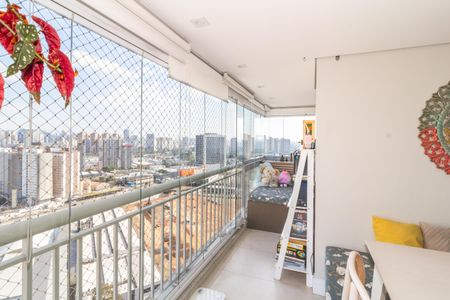 Apartamento à venda com 100m², 3 quartos e 2 vagas Apartamento à venda com 100m², 3 quartos e 2 vagasVaranda