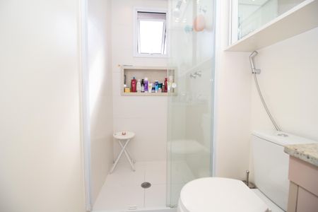 Apartamento à venda com 100m², 3 quartos e 2 vagas Apartamento à venda com 100m², 3 quartos e 2 vagasBanheiro da Suíte