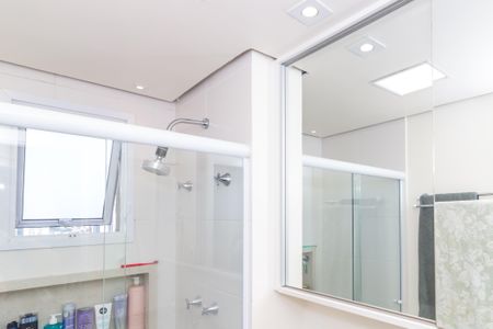 Apartamento à venda com 100m², 3 quartos e 2 vagas Apartamento à venda com 100m², 3 quartos e 2 vagasBanheiro