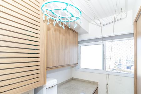 Apartamento à venda com 100m², 3 quartos e 2 vagas Apartamento à venda com 100m², 3 quartos e 2 vagasÁrea de Serviço