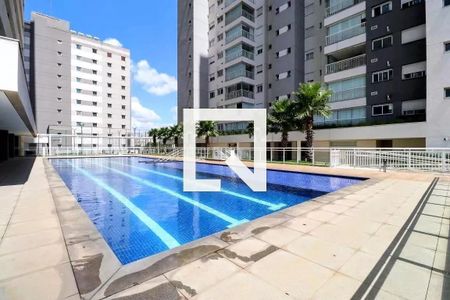 Apartamento à venda com 100m², 3 quartos e 2 vagas Apartamento à venda com 100m², 3 quartos e 2 vagasPiscina