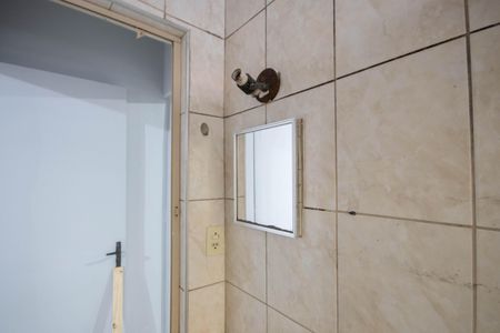 Casa à venda com 120m², 1 quarto e 7 vagas Casa à venda com 120m², 1 quarto e 7 vagasBanheiro