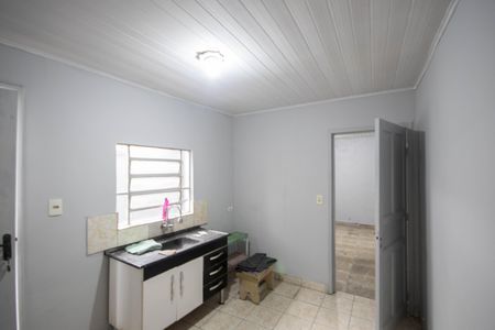Casa à venda com 120m², 1 quarto e 7 vagas Casa à venda com 120m², 1 quarto e 7 vagasCozinha