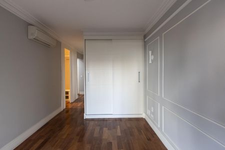 Apartamento para alugar com 171m², 3 quartos e 3 vagas Apartamento para alugar com 171m², 3 quartos e 3 vagasSuíte 3