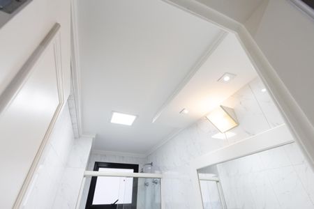 Apartamento para alugar com 171m², 3 quartos e 3 vagas Apartamento para alugar com 171m², 3 quartos e 3 vagasBanheiro da Suíte 2