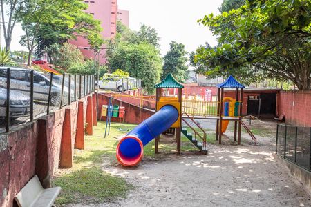 Apartamento à venda com 67m², 3 quartos e 1 vaga Apartamento à venda com 67m², 3 quartos e 1 vagaÁrea comum - Playground