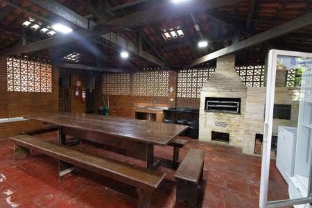 Apartamento à venda com 67m², 3 quartos e 1 vaga Apartamento à venda com 67m², 3 quartos e 1 vagaÁrea comum - Churrasqueira