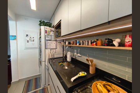 Apartamento à venda com 55m², 2 quartos e 1 vaga Apartamento à venda com 55m², 2 quartos e 1 vagaCozinha