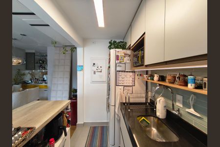 Apartamento à venda com 55m², 2 quartos e 1 vaga Apartamento à venda com 55m², 2 quartos e 1 vagaCozinha