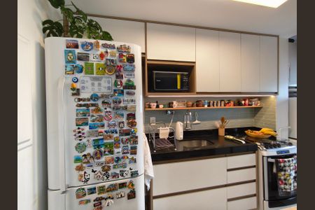 Apartamento à venda com 55m², 2 quartos e 1 vaga Apartamento à venda com 55m², 2 quartos e 1 vagaCozinha e Área de Serviço