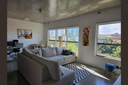 Apartamento à venda com 70m², 1 quarto e 1 vagaSala