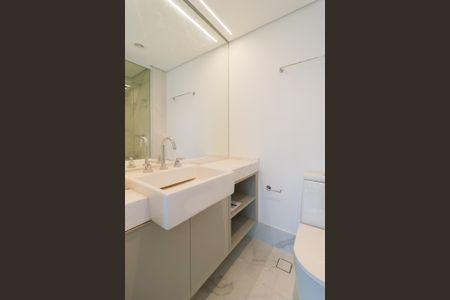 Apartamento para alugar com 186m², 3 quartos e 2 vagas Apartamento para alugar com 186m², 3 quartos e 2 vagasBanheiro da Suíte 3