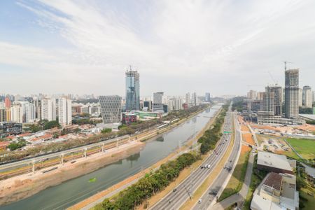 Apartamento para alugar com 186m², 3 quartos e 2 vagas Apartamento para alugar com 186m², 3 quartos e 2 vagasVista da Suíte 1