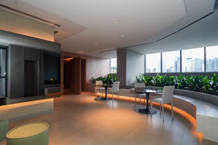 Apartamento para alugar com 186m², 3 quartos e 2 vagas Apartamento para alugar com 186m², 3 quartos e 2 vagasÁrea comum - Cinema