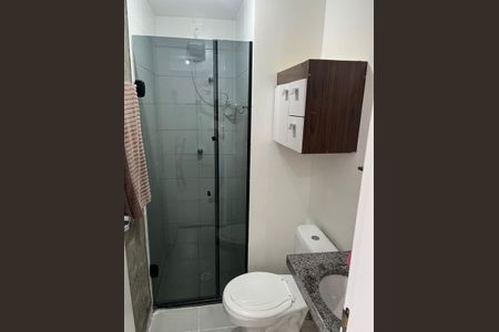 Apartamento à venda com 31m², 2 quartos e sem vagaBanheiro