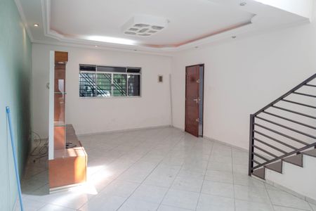 Casa à venda com 294m², 3 quartos e 2 vagasSala