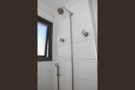 Apartamento à venda com 96m², 2 quartos e 2 vagas Apartamento à venda com 96m², 2 quartos e 2 vagasBanheiro da Suíte 2