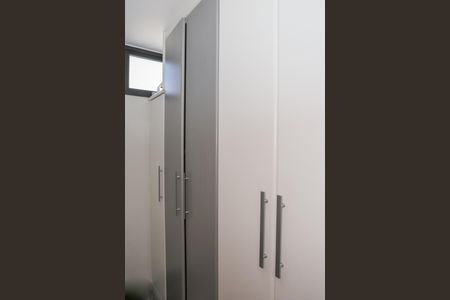 Apartamento à venda com 96m², 2 quartos e 2 vagas Apartamento à venda com 96m², 2 quartos e 2 vagasÁrea de Serviço