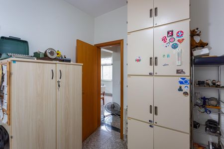 Casa à venda com 480m², 5 quartos e 5 vagasQuarto 