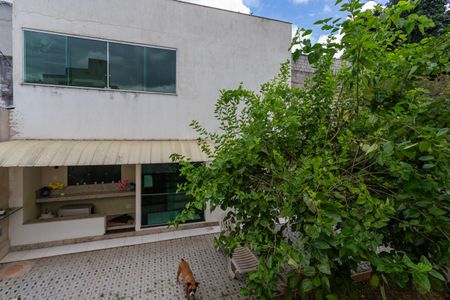 Casa à venda com 480m², 5 quartos e 5 vagasVista Suíte 3