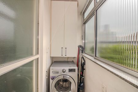 Apartamento à venda com 44m², 1 quarto e 1 vaga Apartamento à venda com 44m², 1 quarto e 1 vagaCozinha e Área de Serviço