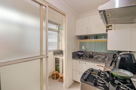 Apartamento à venda com 44m², 1 quarto e 1 vaga Apartamento à venda com 44m², 1 quarto e 1 vagaCozinha e Área de Serviço