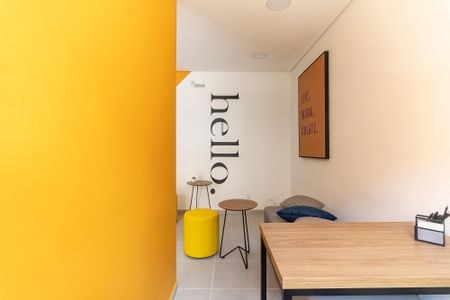 Apartamento para alugar com 45m², 2 quartos e 1 vagaÁrea comum 