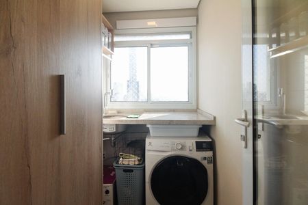 Apartamento à venda com 66m², 2 quartos e 2 vagas Apartamento à venda com 66m², 2 quartos e 2 vagasÁrea de Serviço