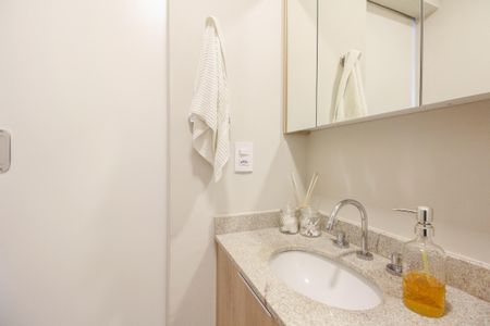 Apartamento à venda com 66m², 2 quartos e 2 vagas Apartamento à venda com 66m², 2 quartos e 2 vagasBanheiro Suíte