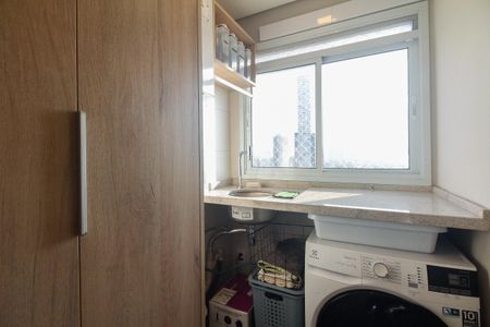 Apartamento à venda com 66m², 2 quartos e 2 vagas Apartamento à venda com 66m², 2 quartos e 2 vagasÁrea de Serviço