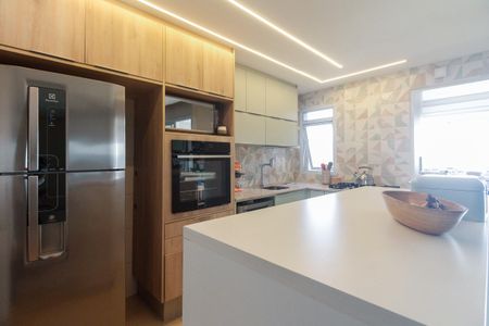 Apartamento à venda com 66m², 2 quartos e 2 vagas Apartamento à venda com 66m², 2 quartos e 2 vagasCozinha