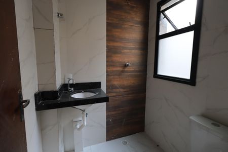 Apartamento à venda com 40m², 2 quartos e sem vagaBanheiro