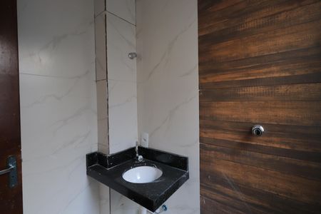 Apartamento à venda com 40m², 2 quartos e sem vagaBanheiro