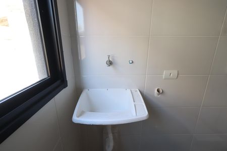 Apartamento à venda com 40m², 2 quartos e sem vagaCozinha e Área de Serviço