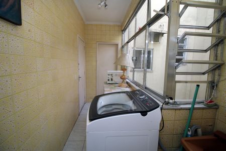 Apartamento à venda com 90m², 2 quartos e 1 vagaÁrea de Serviço