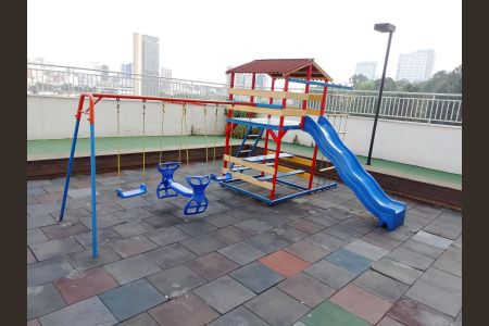 Apartamento à venda com 93m², 2 quartos e 2 vagas Apartamento à venda com 93m², 2 quartos e 2 vagasÁrea comum