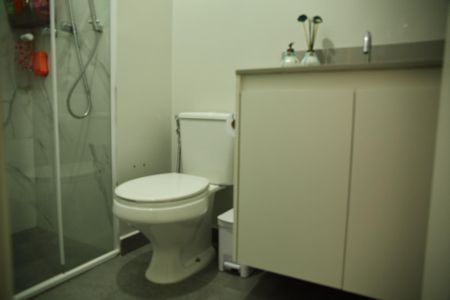 Apartamento à venda com 93m², 2 quartos e 2 vagasBanheiro Social