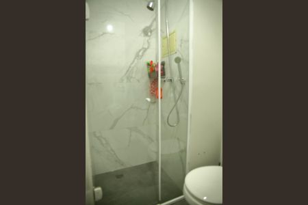 Apartamento à venda com 93m², 2 quartos e 2 vagasBanheiro Social