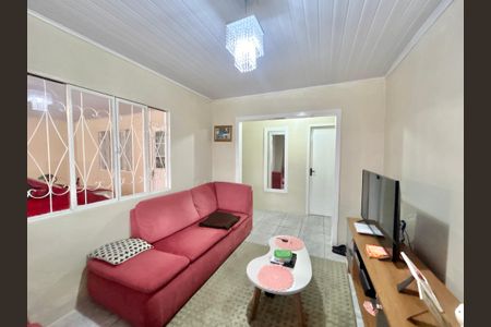 Casa à venda com 141m², 3 quartos e 2 vagas Casa à venda com 141m², 3 quartos e 2 vagasSala