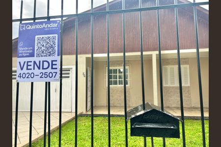 Casa à venda com 141m², 3 quartos e 2 vagas Casa à venda com 141m², 3 quartos e 2 vagasPlaca