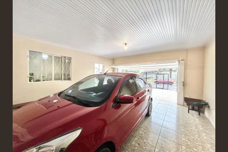 Casa à venda com 141m², 3 quartos e 2 vagas Casa à venda com 141m², 3 quartos e 2 vagasGaragem
