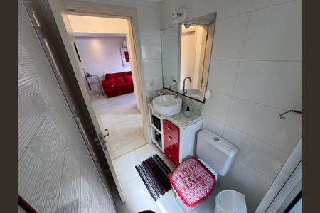 Apartamento à venda com 68m², 2 quartos e sem vaga Apartamento à venda com 68m², 2 quartos e sem vagaBanheiro Social