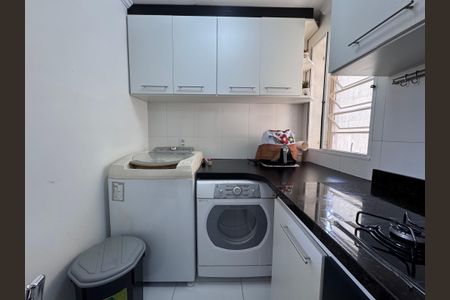 Apartamento à venda com 68m², 2 quartos e sem vaga Apartamento à venda com 68m², 2 quartos e sem vagaCozinha
