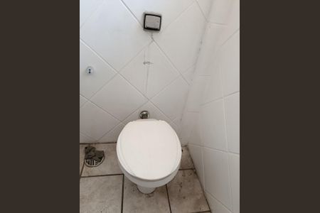 Casa para alugar com 280m², 3 quartos e 1 vaga Casa para alugar com 280m², 3 quartos e 1 vagaBanheiro