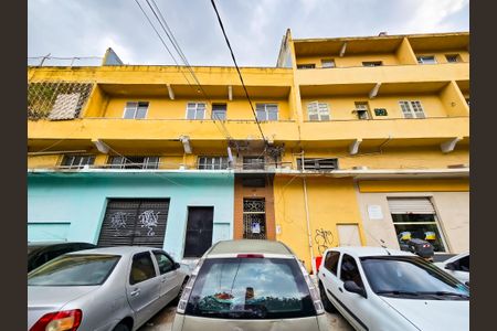 Apartamento à venda com 90m², 2 quartos e sem vaga Apartamento à venda com 90m², 2 quartos e sem vagaFachada