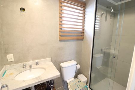 Apartamento à venda com 126m², 3 quartos e 2 vagasBanheiro da Suíte 1