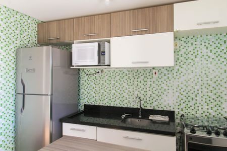 Apartamento para alugar com 52m², 2 quartos e 1 vaga Apartamento para alugar com 52m², 2 quartos e 1 vagaCozinha e Área de Serviço